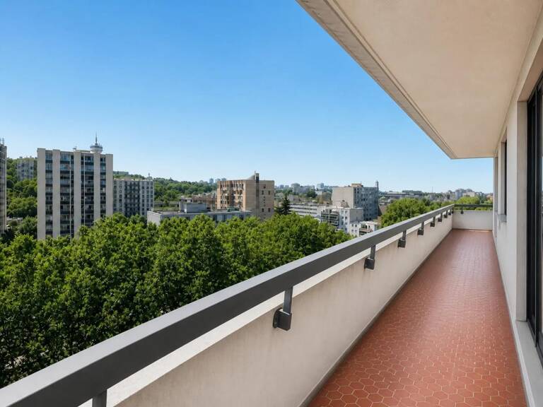 Appartement de 4 pièces de 77 m² à Pantin — photo 1