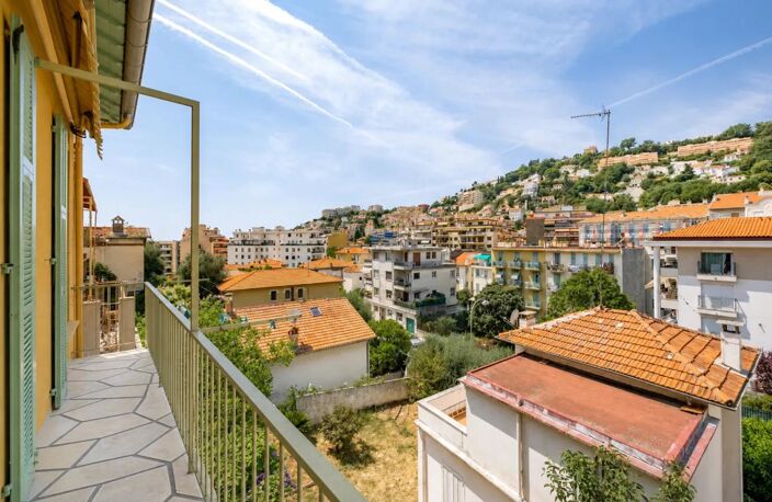 Maison de 7 pièces de 163 m² située à Nice — photo 3
