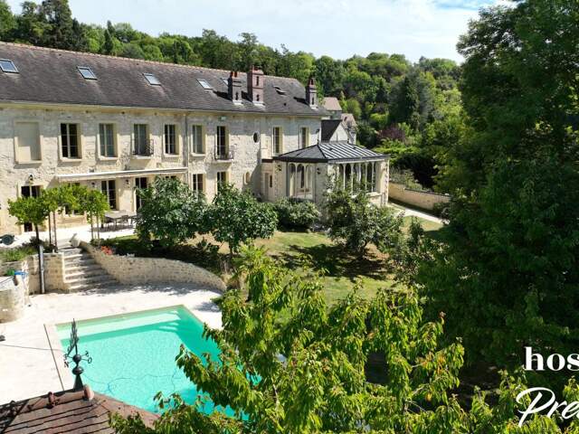 Demeure d'exception - 500 m² habitables sur un parc de 4 175 m² - 10 pièces - Piscine et salle de sport — photo du bien
