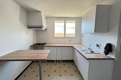 Appartement 3 pièces 690 €