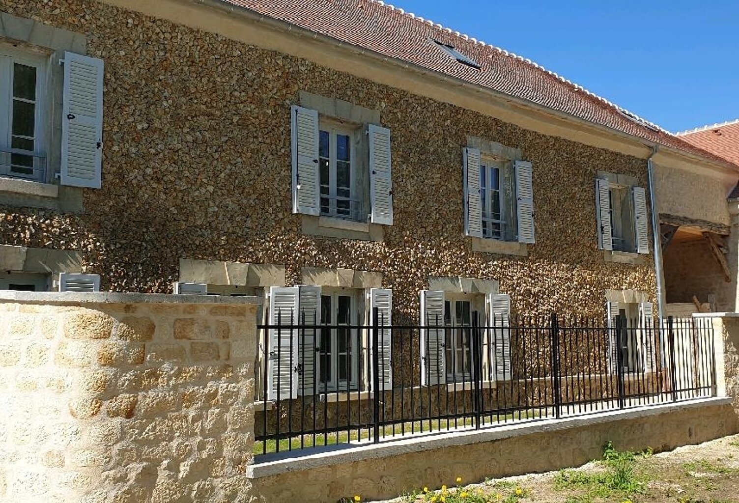 Location appartement 4 pièces 87 m² à Vallangoujard (95810) — photo 1