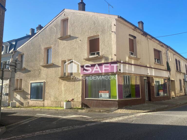 Immeuble de rapport avec local commercial et appartement  Centre-ville de Montmédy — photo 1