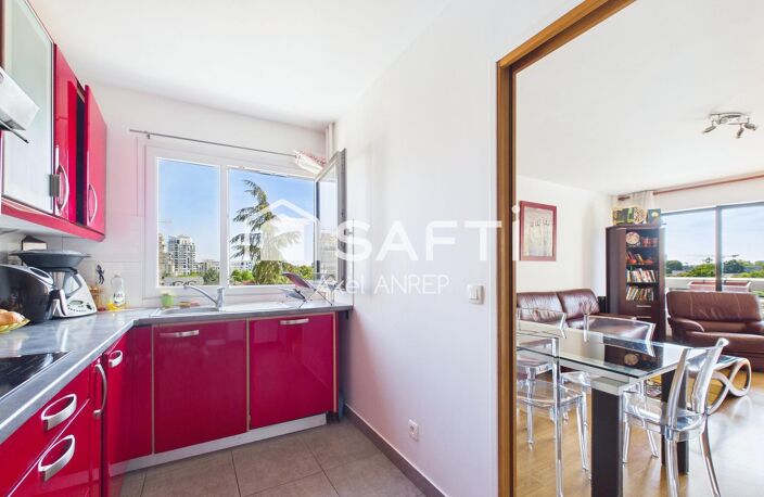 T3 avec Balcon, ascenseur, cave et place de parking — photo 4