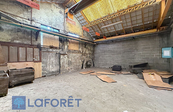 Entrepôt / local industriel Breteuil 2000 m2 — photo 3