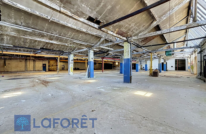 Entrepôt / local industriel Breteuil 2000 m2 — photo 4