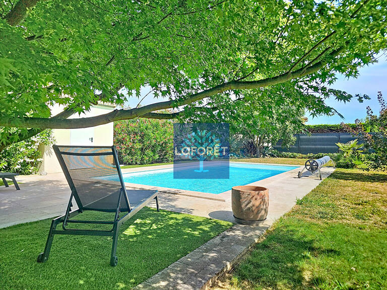 Villa 121m² avec piscine à Assieu — photo 1