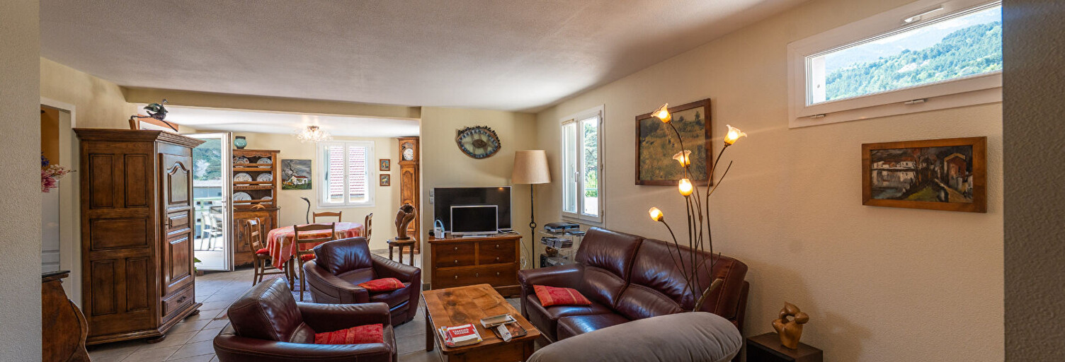 Appartement 5 Pièces 106 m² à vendre à Embrun (05200)