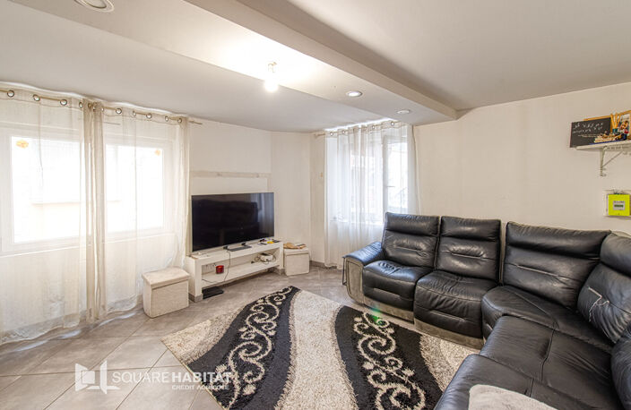 Immeuble Lagnieu 4 pièce(s) 98 m2 — photo 2