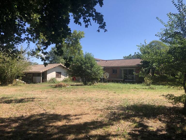 GRANDE MAISON PLAIN-PIED A GAILLAN-EN-MEDOC 3 CHAMBRES GRAND — photo 1