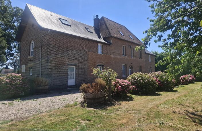 GRANDE MAISON FAMILIALE DE 300 M² — photo 2