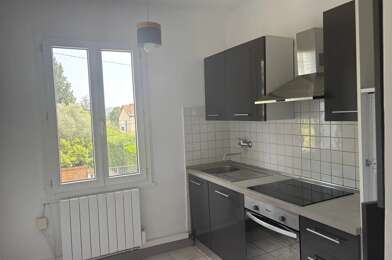 Appartement 4 pièces 275000 €