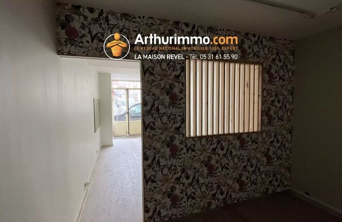 Local commercial 27,8 m² avec accès PMR à Revel — photo 4