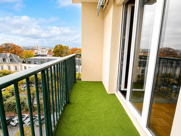 REIMS   Boulevard Pasteur   Appartement 3 pièces rénové avec — photo 1