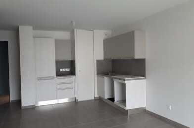 Appartement 3 pièces 760 €