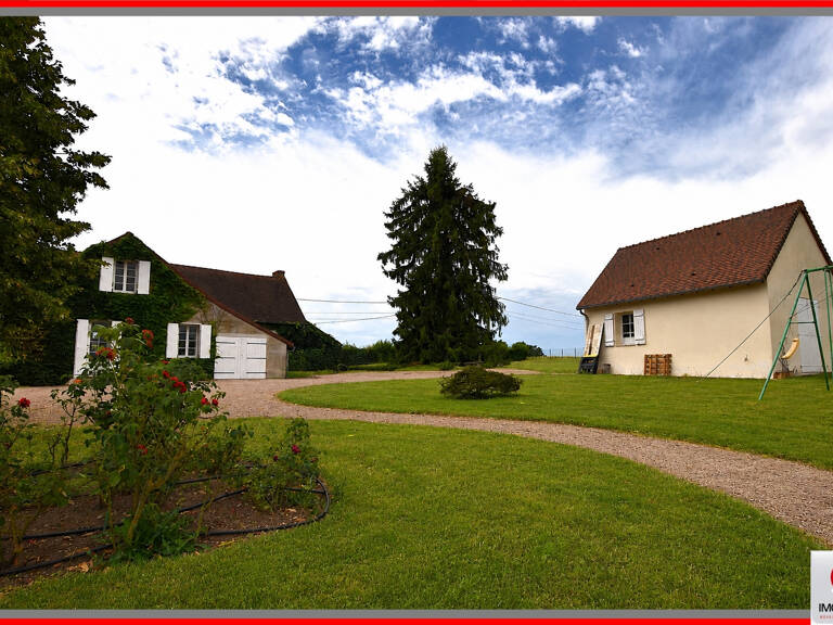 MAISON AVEC CACHET ET BEAU TERRAIN : — photo 1