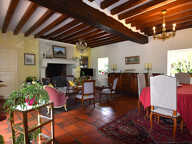 MAISON AVEC CACHET ET BEAU TERRAIN : — photo 4