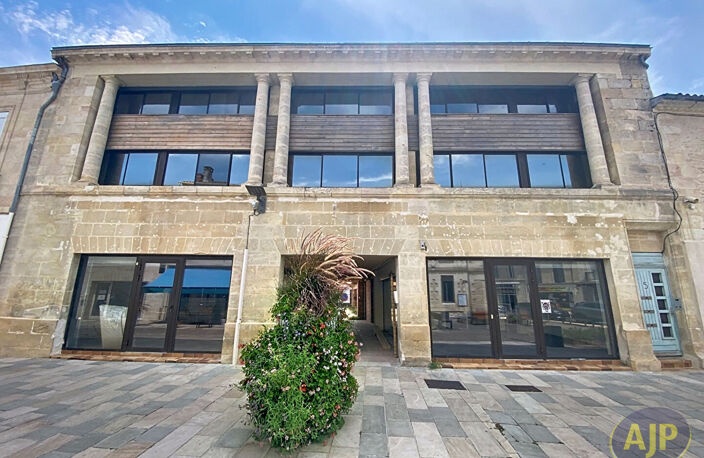 Local commercial Lesparre Medoc 81.3m2 — photo 3