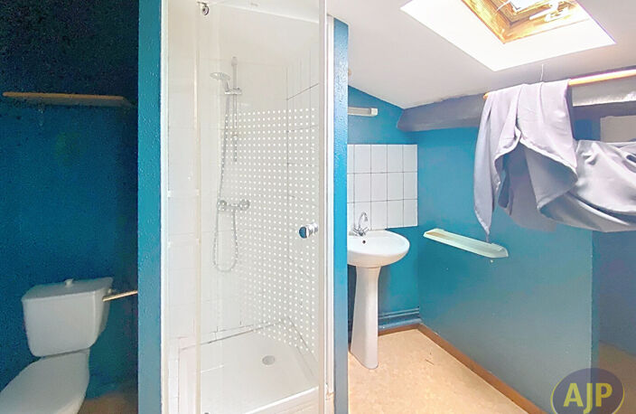Lesparre Medoc Appartement T2  DUPLEX 33m2 — photo 3