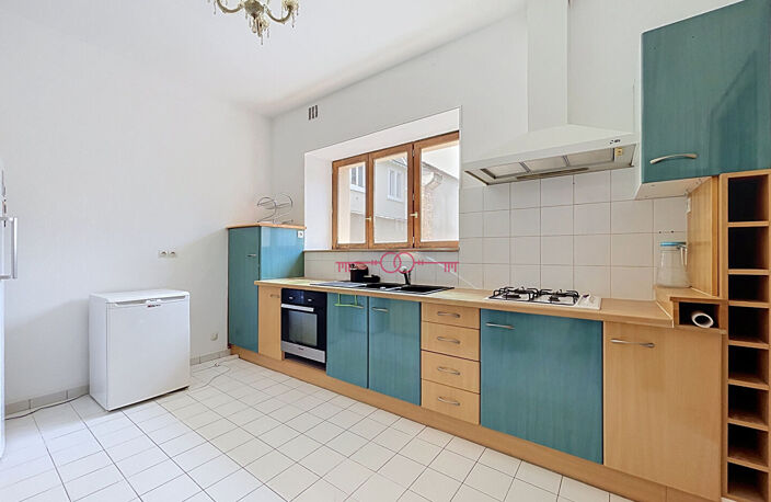 Appartement 4 pièces de 90,56 m² Carrez avec cave de 50 m² et parking — photo 3
