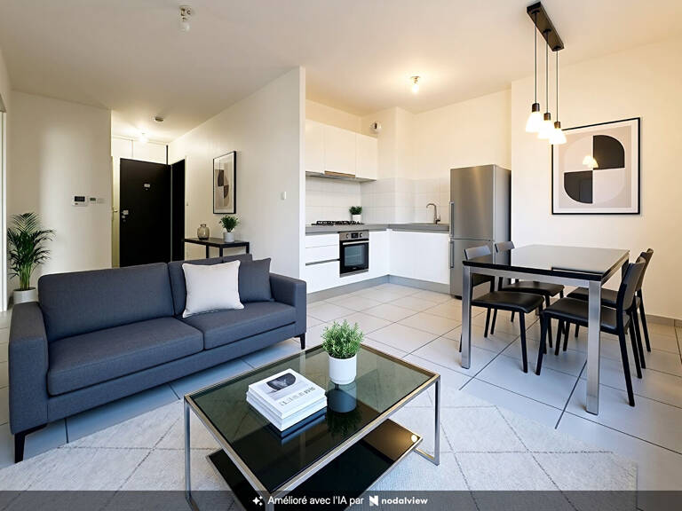 Appartement Saint Genis Laval 2 pièces 45 m2 + garage — photo 1