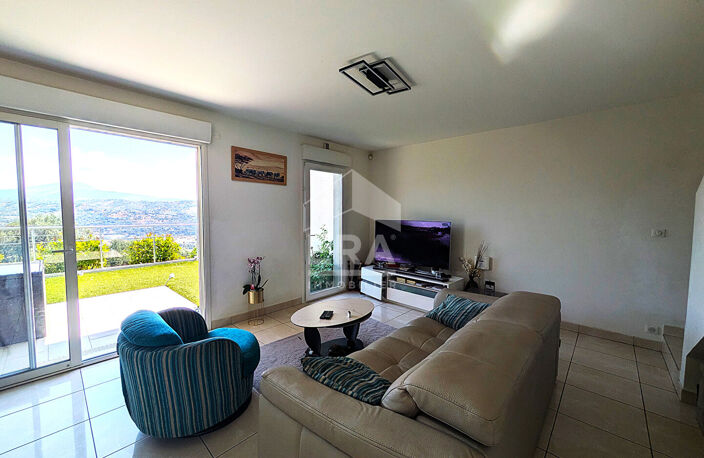 Saint-Laurent-du-Var Magnifique duplex 4 pièces de 80 m² avec terrasse  40M², piscine et vue dégagée — photo 3