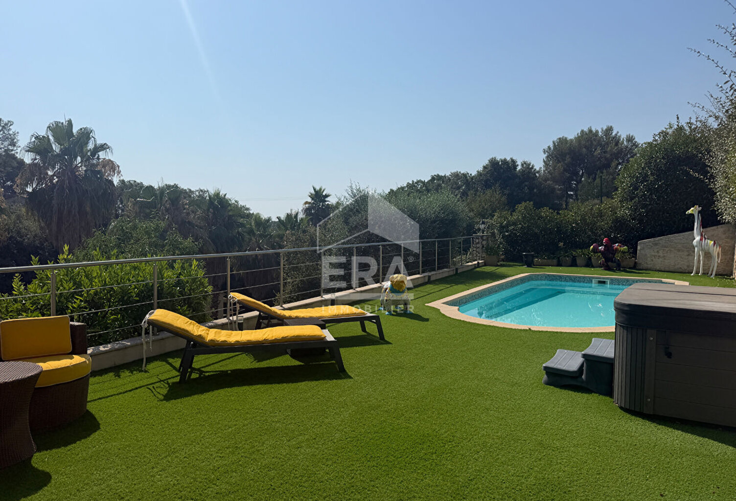 Bien plus qu'une villa : deux véritables lieux de vie indépendants à quelques minutes des plages — photo 1