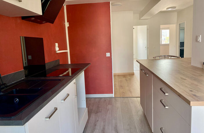 PAU - Centre Ville : Appartement T3 de 74 m2 avec parking — photo 5