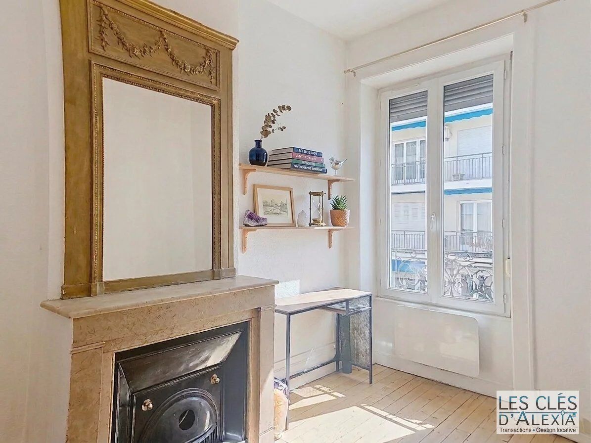 Appartement L T