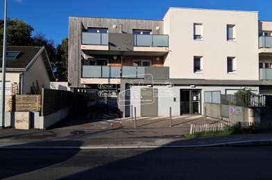 Appartement 3 pièces 227640 €