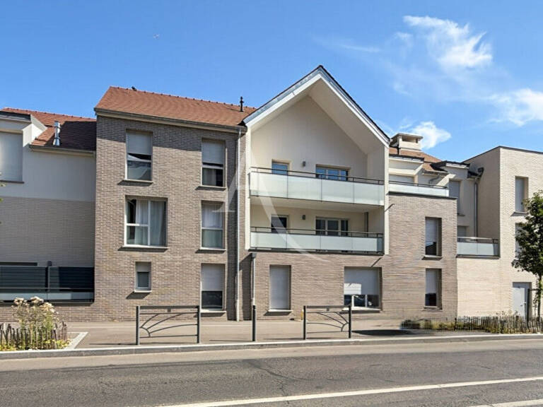Appartement Jouy Le Moutier 4 pièce(s) neuf — photo 1