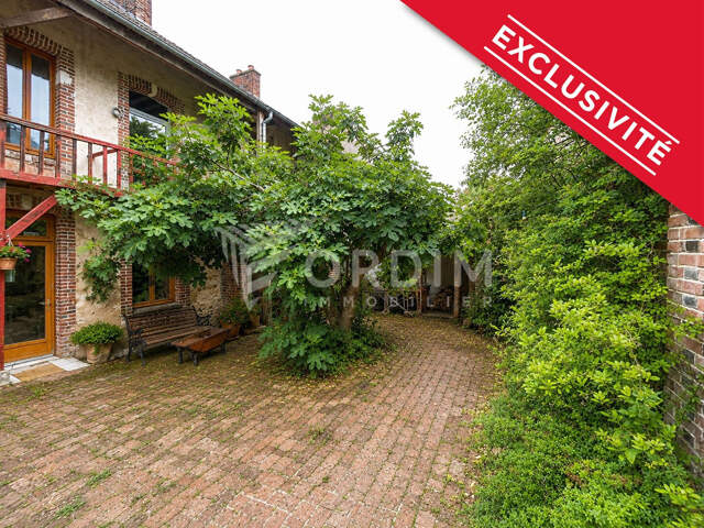Charmante maison de ville (168m²) avec dépendances et jardin — photo du bien