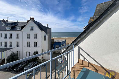 Appartement 3 pièces 943 €