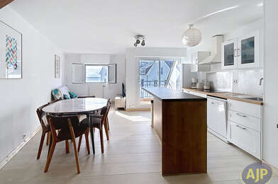 Appartement 3 pièces 943 €