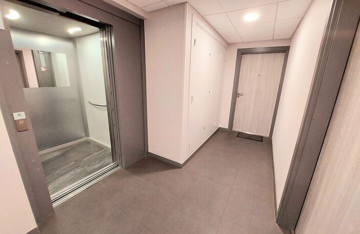 Disponible - ALBI VILLE appartement T2 de 48 m2 avec balcon + parking privatif — photo 5