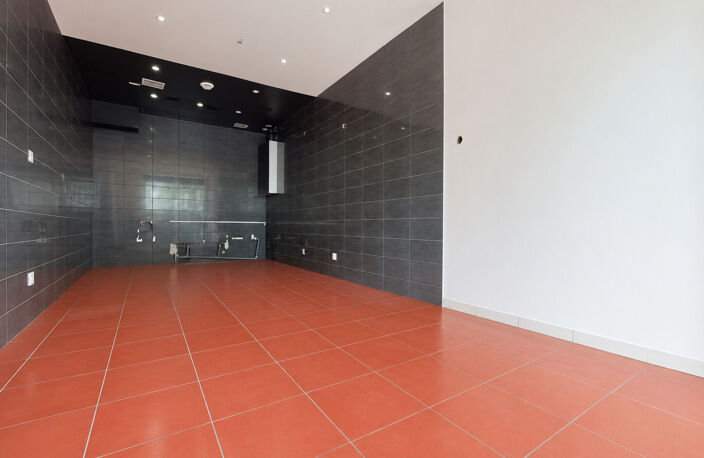 MURS A VENDRE - Local de 21 m2 en pied d'immeuble — photo 2