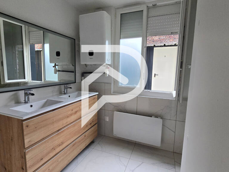Immeuble de rapport Le Havre Rond-Point, 6 logements meublés et 6 box — photo 1