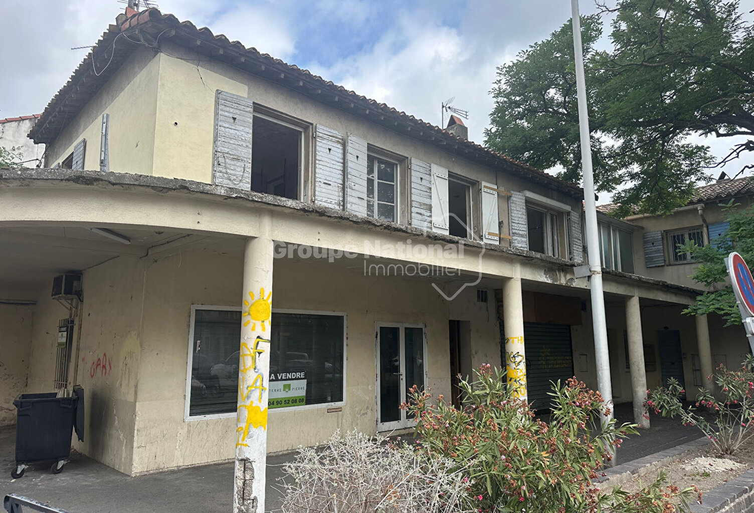 A vendre Immeuble de rapport à Arles Chabourlet — photo 1