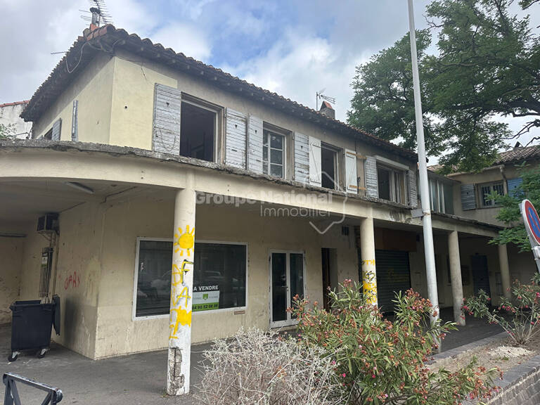 A vendre Immeuble de rapport à Arles Chabourlet — photo 1