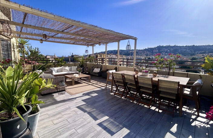 NICE CHAMBRUN 5/6P  PENTHOUSE 170 M2 AVEC 130 M2 D'EXTERIEUR — photo 5