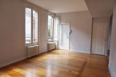 Appartement 3 pièces 790 €