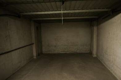 Garage  34000 €