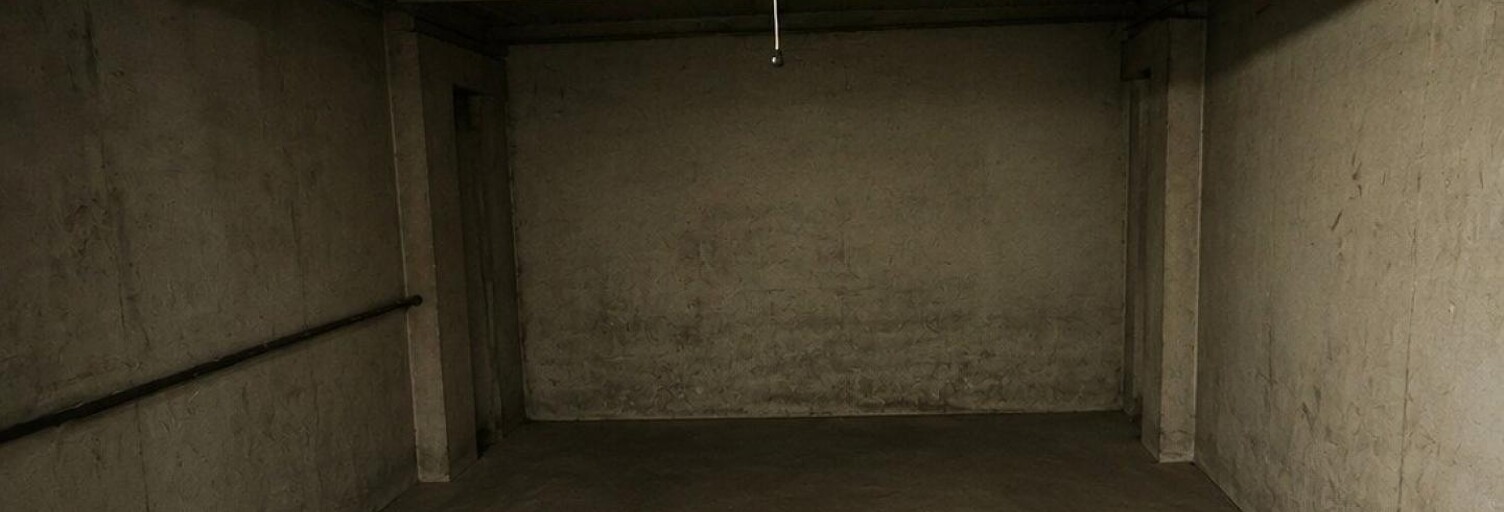 Garage   m² à vendre à Nice (06300)