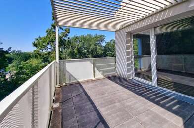 Appartement 4 pièces 275000 €