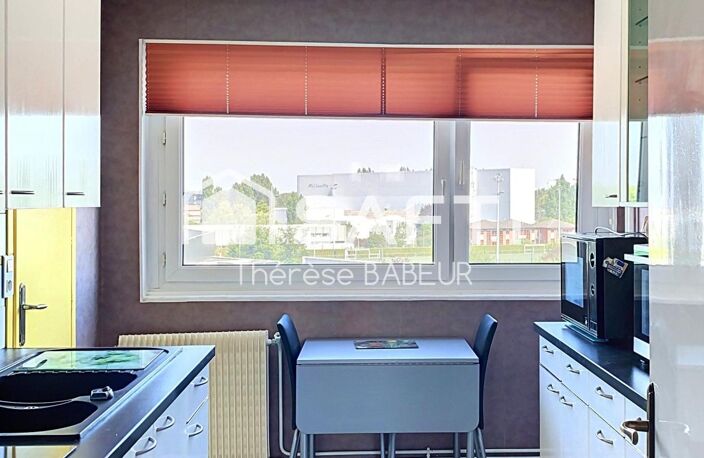Appartement T4 avec cave / garage / parking - Marcq en Baroeul - Secteur Pont des Arts — photo 3