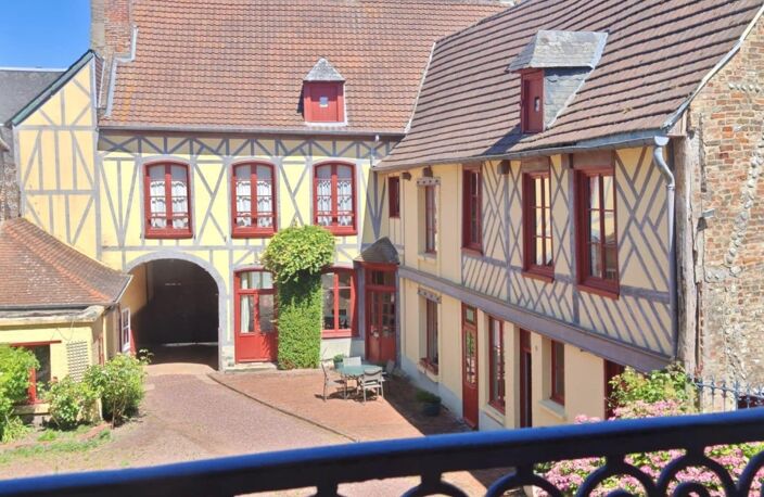 L'élégance d'un hôtel particulier chargé de trois siècles d'histoire — photo 2