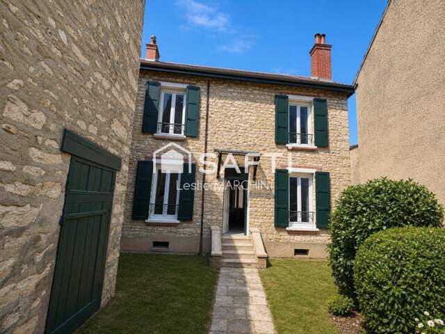 Maison meulière de caractère de 147 m² au sol livrée clef en main après rénovation - DPE C — photo du bien
