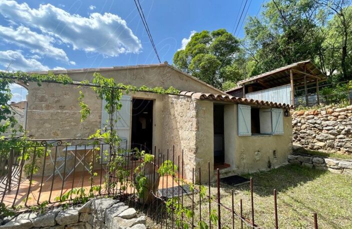 Maison de village en pierre avec jardin — photo 5