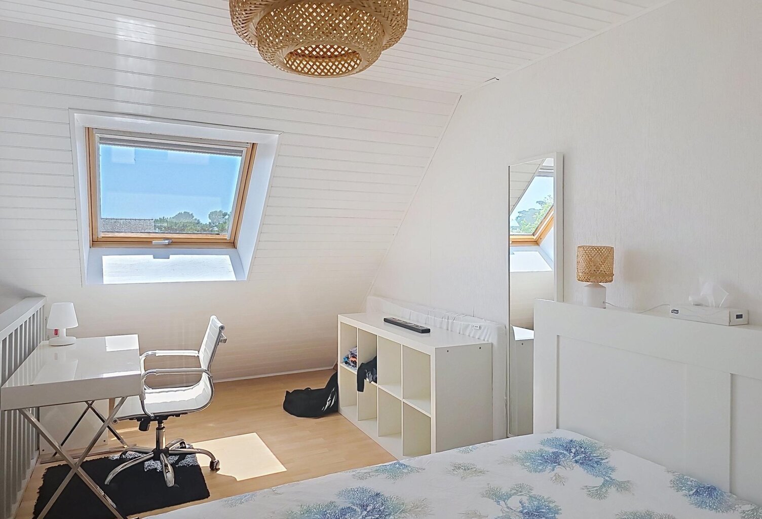 Beau duplex avec chambre et terrasse — photo 1