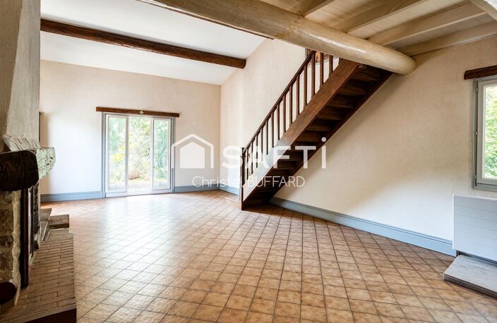 PUYLOUBIER  UNE MAISON FAMILIALE AU PIED DE LA SAINTE-VICTOIRE — photo 5