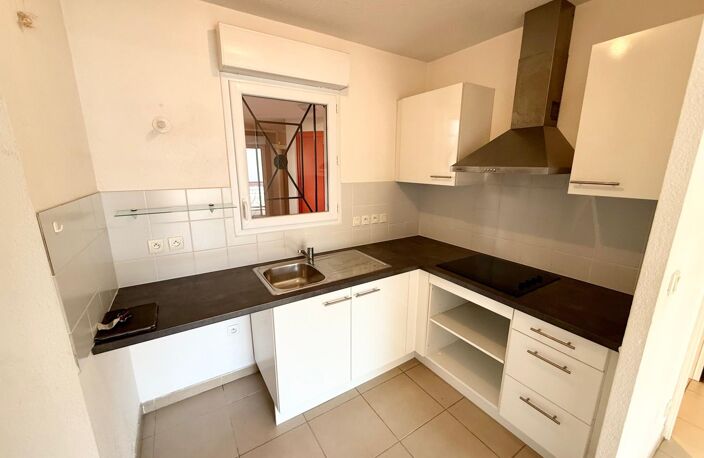 Saint Aygulf, appartement deux pièces 51m² centre-ville. — photo 5